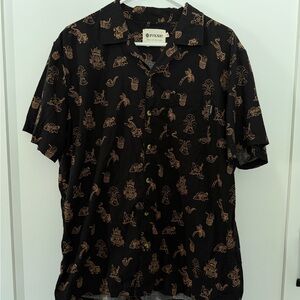 Pyknic Men’s Button Up Spicy Noods Black Graphic Shirt XL Short Sleeve Causal